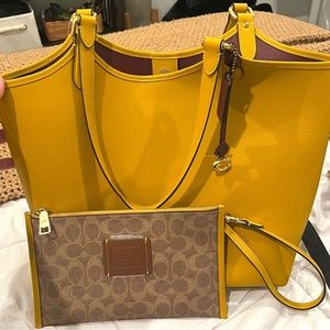 Brand New Coach Day Tote
